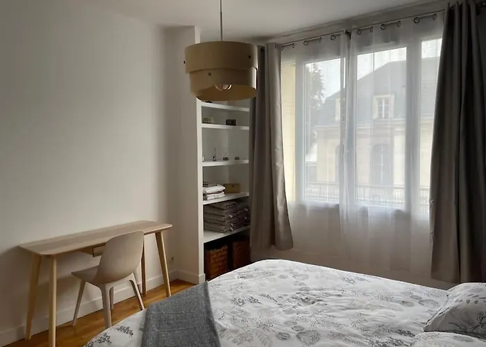 3 Lumineux Hyper Centre *